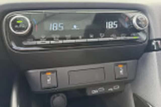 Toyota Yaris (2026) thumbnail 61