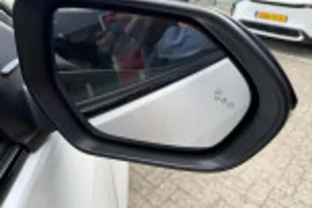 Toyota Yaris (2026) thumbnail 64