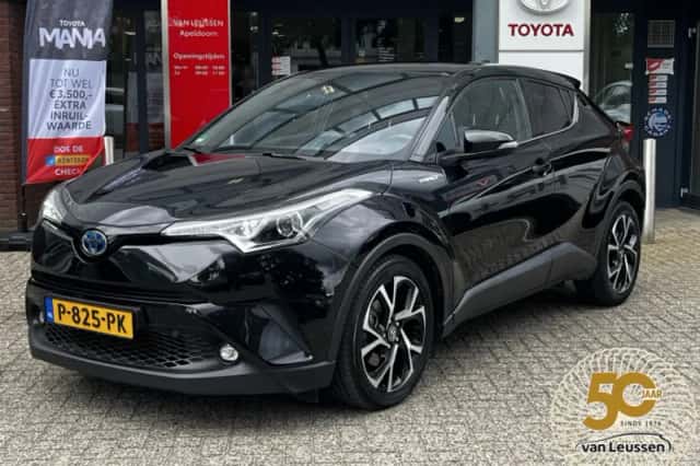Toyota C hr (2018) thumbnail 1