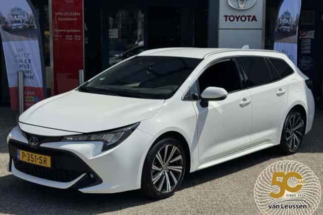 Toyota Corolla (2022) thumbnail 1