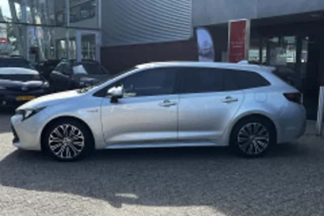 Toyota Corolla (2020) thumbnail 5