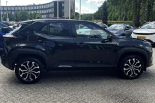 Toyota Yaris Cross (2022) thumbnail 6