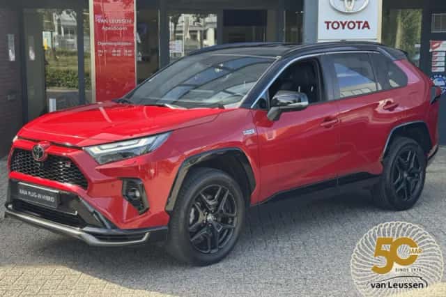 Toyota RAV4 (2024) thumbnail 1