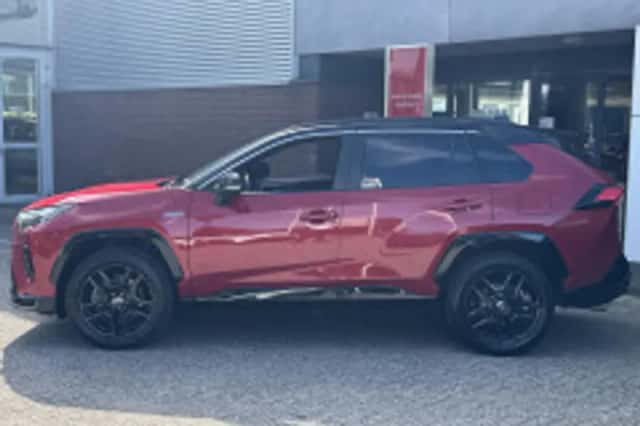 Toyota RAV4 (2024) thumbnail 5