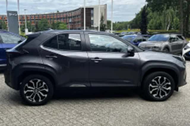 Toyota Yaris Cross (2022) thumbnail 6
