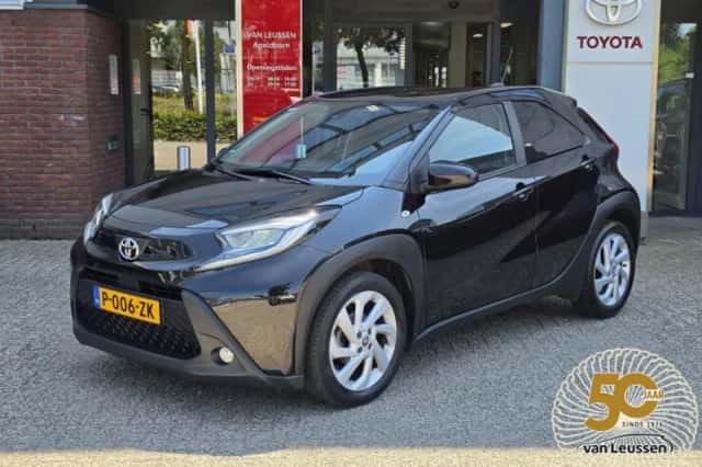 Toyota Aygo (2022) thumbnail 1
