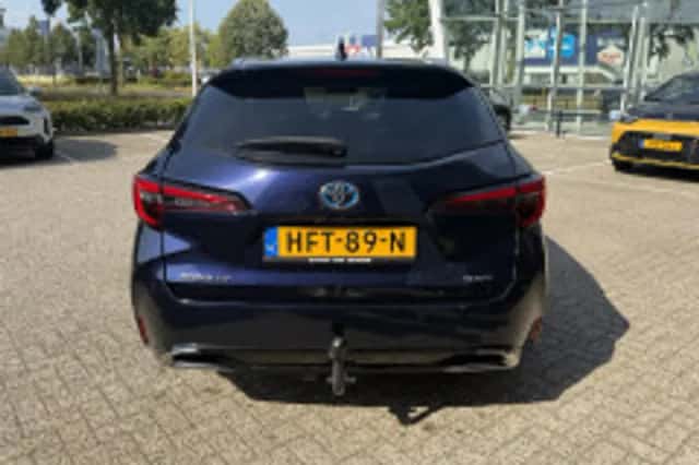 Toyota Corolla (2025) thumbnail 3