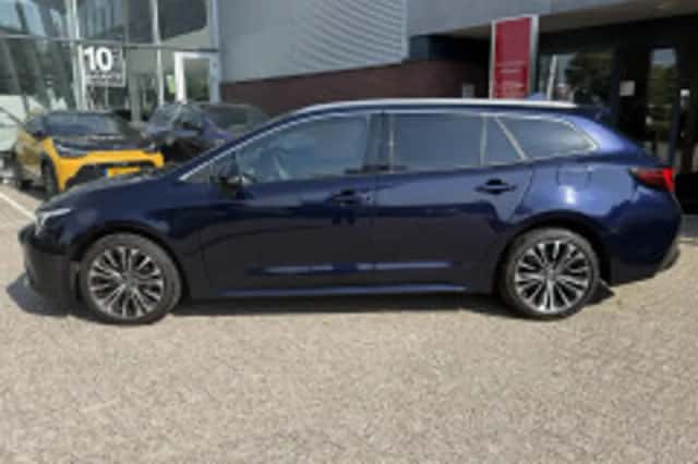 Toyota Corolla (2025) thumbnail 5