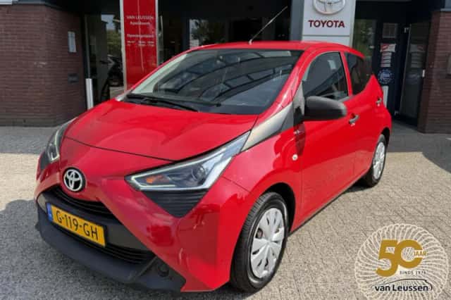 Toyota Aygo (2019) thumbnail 1
