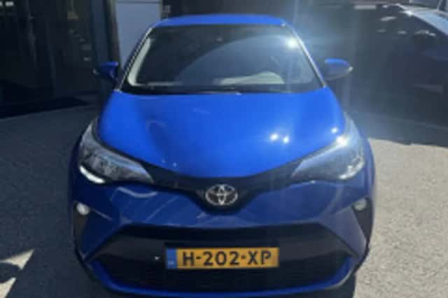 Toyota C hr (2020) thumbnail 6