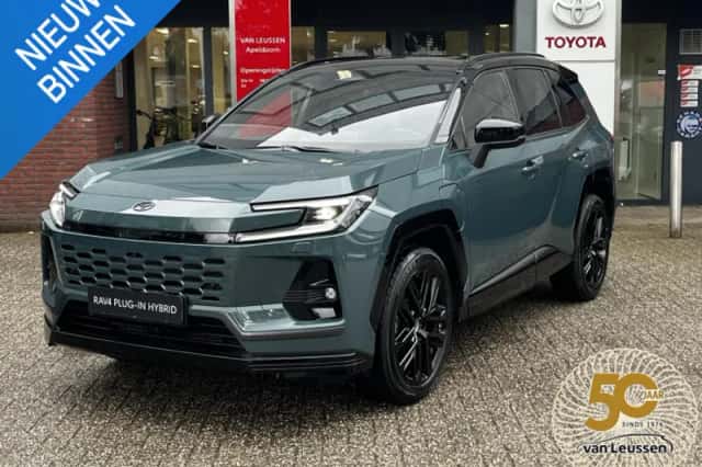 Toyota RAV4 (2026) thumbnail 1