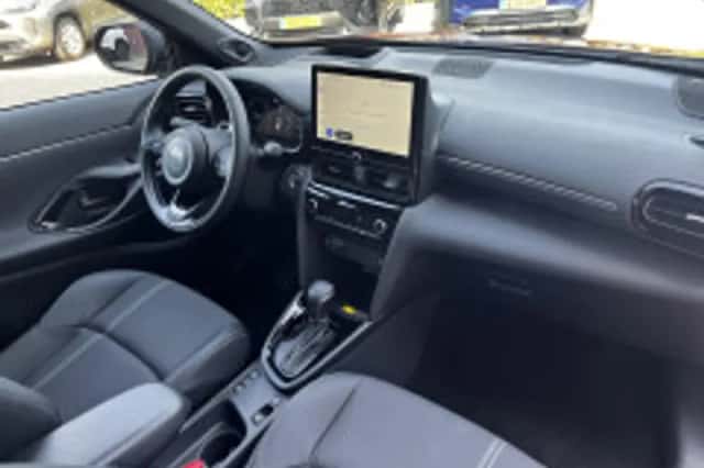 Toyota Yaris Cross (2026) thumbnail 4
