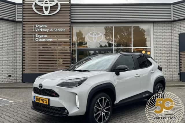 Toyota Yaris Cross (2025) thumbnail 1