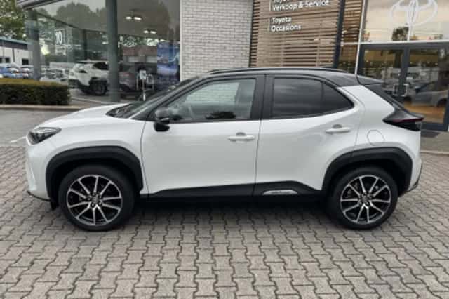 Toyota Yaris Cross (2025) thumbnail 2