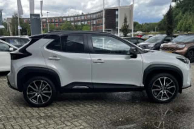 Toyota Yaris Cross (2025) thumbnail 6