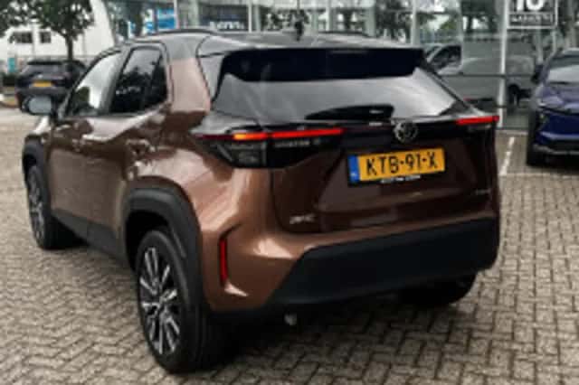 Toyota Yaris Cross (2026) thumbnail 3