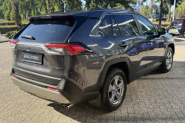Toyota RAV4 (2024) thumbnail 3