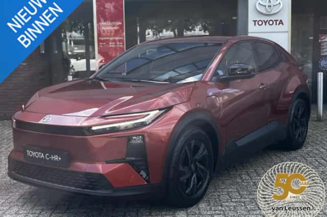 Toyota C-HR (2026) thumbnail 1