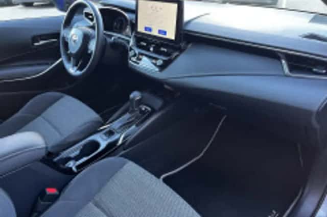 Toyota Corolla (2025) thumbnail 4