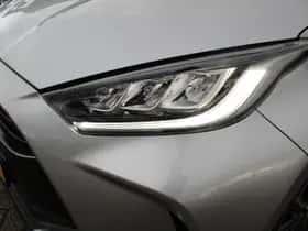 Toyota Yaris (2023) thumbnail 11