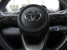 Toyota Yaris (2023) thumbnail 14