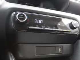 Toyota Yaris (2023) thumbnail 28