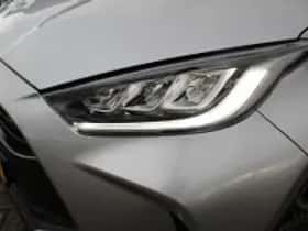 Toyota Yaris (2023) thumbnail 5