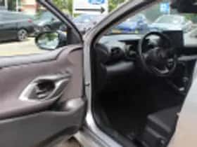 Toyota Yaris (2023) thumbnail 41