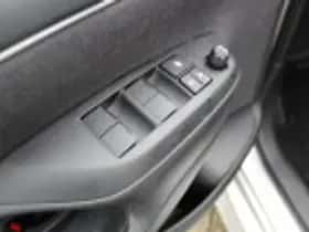 Toyota Yaris (2023) thumbnail 47