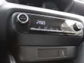 Toyota Yaris (2023) thumbnail 56