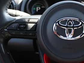 Toyota Yaris (2021) thumbnail 15