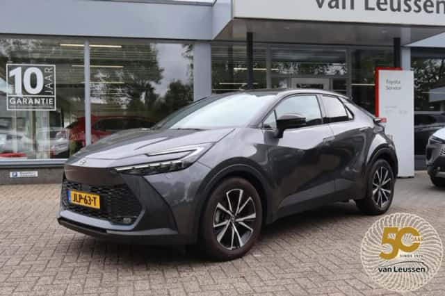 Toyota C hr (2024) thumbnail 1
