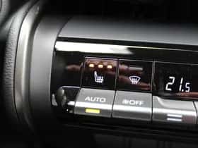 Toyota C hr (2024) thumbnail 29
