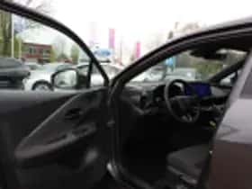 Toyota C hr (2024) thumbnail 49
