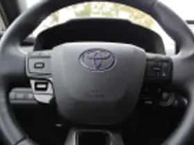 Toyota C hr (2025) thumbnail 43