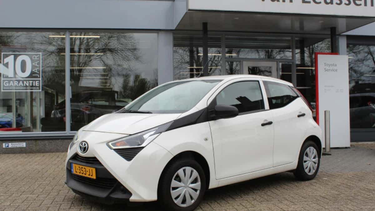 Toyota Aygo (2021) — foto 1