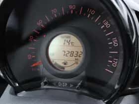 Toyota Aygo (2021) thumbnail 15