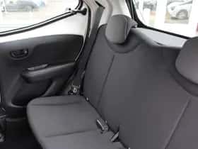 Toyota Aygo (2021) thumbnail 32