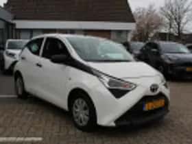 Toyota Aygo (2021) thumbnail 37