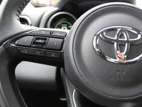 Toyota Yaris Cross (2024) thumbnail 13