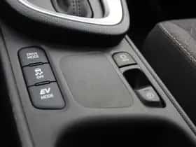 Toyota Yaris Cross (2024) thumbnail 23