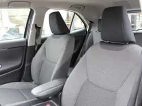 Toyota Yaris Cross (2024) thumbnail 28