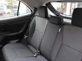Toyota Yaris Cross (2024) thumbnail 30