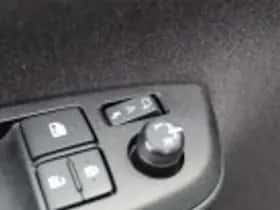 Toyota Yaris Cross (2024) thumbnail 46