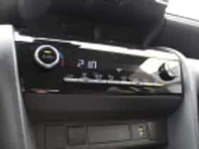 Toyota Yaris Cross (2024) thumbnail 53