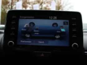 Toyota Yaris Cross (2024) thumbnail 63