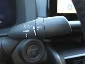 Toyota C hr (2025) thumbnail 21