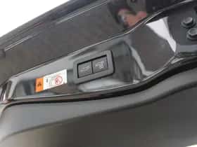 Toyota C hr (2025) thumbnail 31