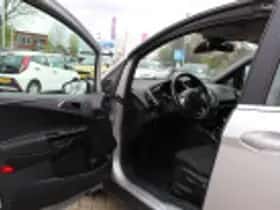 Ford B max (2015) thumbnail 44