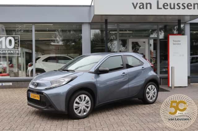 Toyota Aygo (2024) thumbnail 1